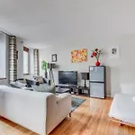 Duplex - Pont-neuf, Dome De La Grave, 2 Bdrs 85m2, Ac, Free Private Car Park 200m Away - T3 85m2 Avec Clim, Parking Couvert Gratuit A 200m Апартаменты Тулуза