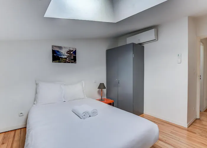 Duplex - Pont-neuf, Dome De La Grave, 2 Bdrs 85m2, Ac, Free Private Car Park 200m Away - T3 85m2 Avec Clim, Parking Couvert Gratuit A 200m Toulouse