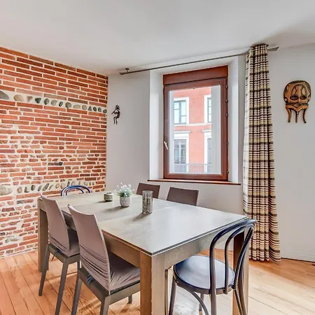 Duplex - Pont-neuf, Dome De La Grave, 2 Bdrs 85m2, Ac, Free Private Car Park 200m Away - T3 85m2 Avec Clim, Parking Couvert Gratuit A 200m Апартаменты Тулуза